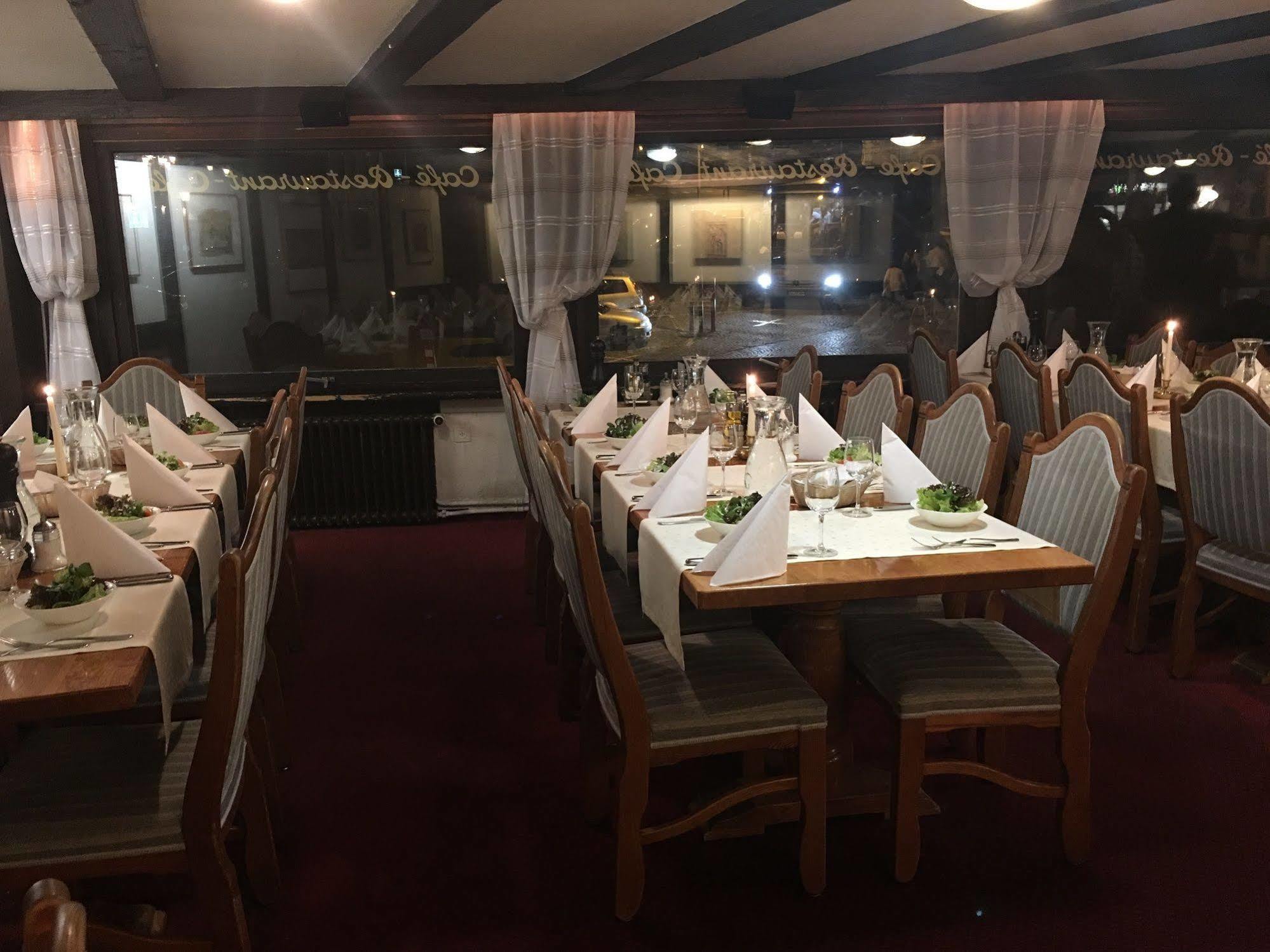 Hotel Sonne Einsiedeln Ngoại thất bức ảnh