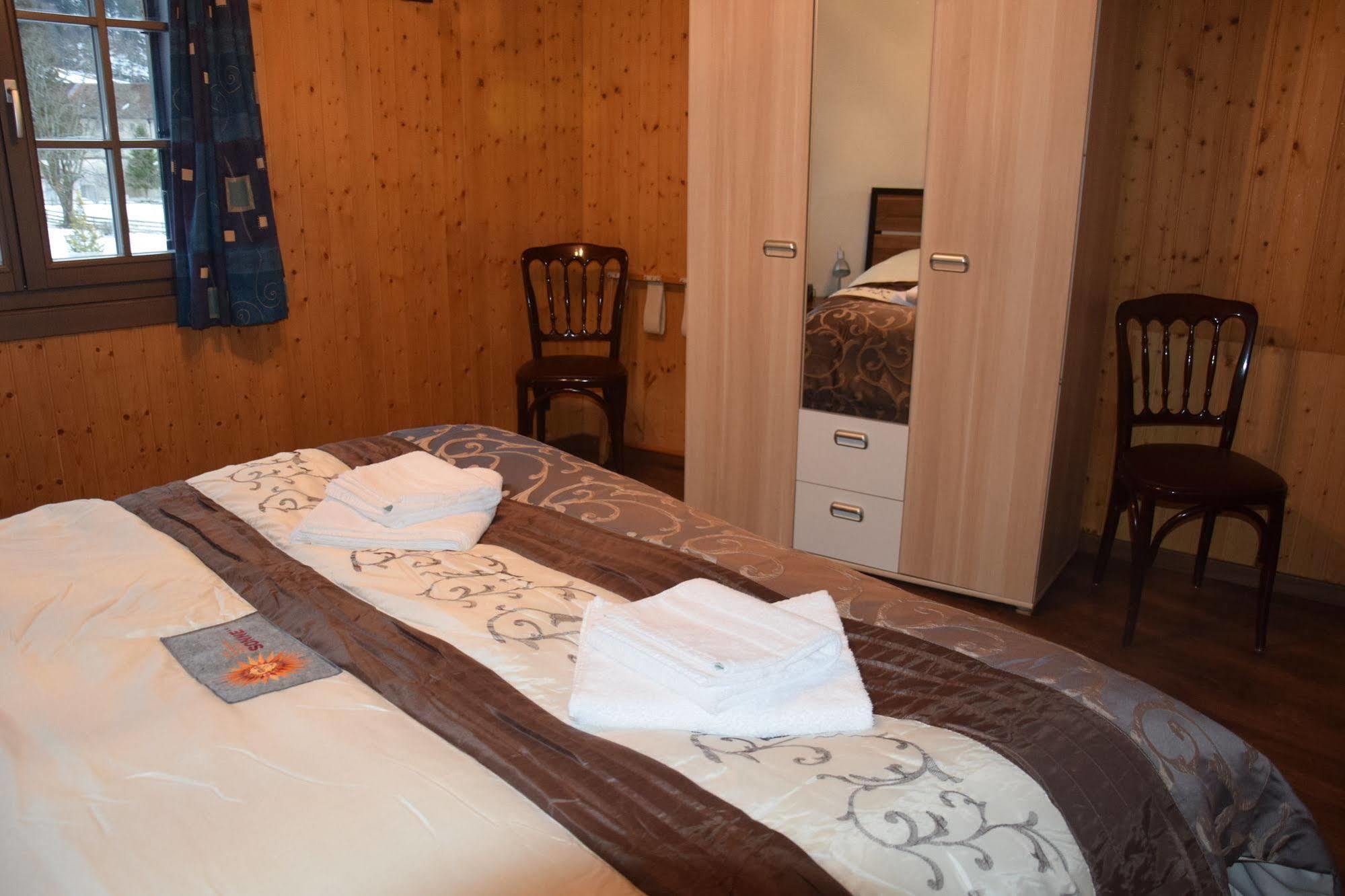 Hotel Sonne Einsiedeln Ngoại thất bức ảnh