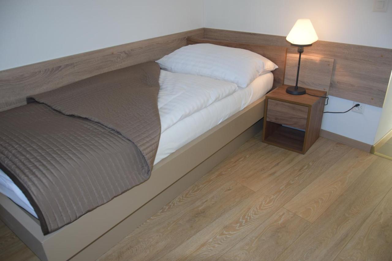 Hotel Sonne Einsiedeln Ngoại thất bức ảnh